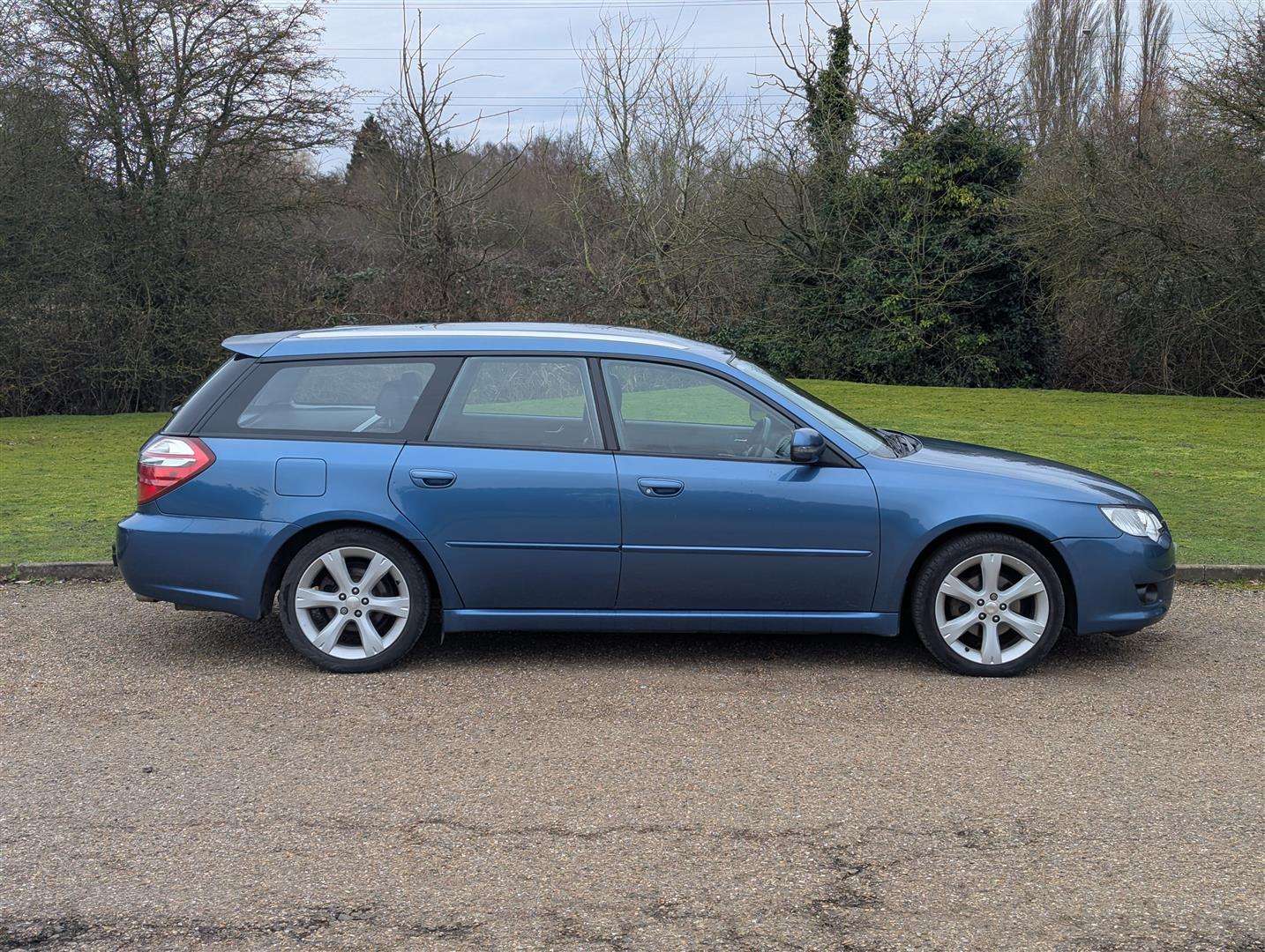 <p>2006 SUBARU LEGACY RE</p>