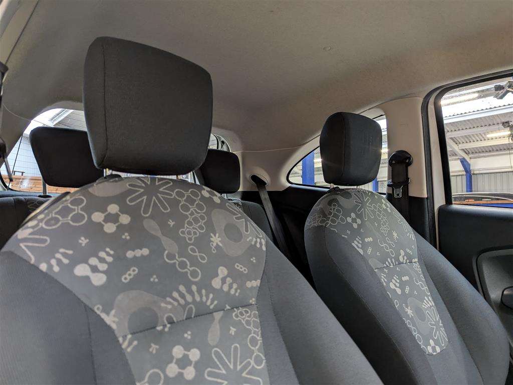 <p>2014 FORD KA EDGE</p>