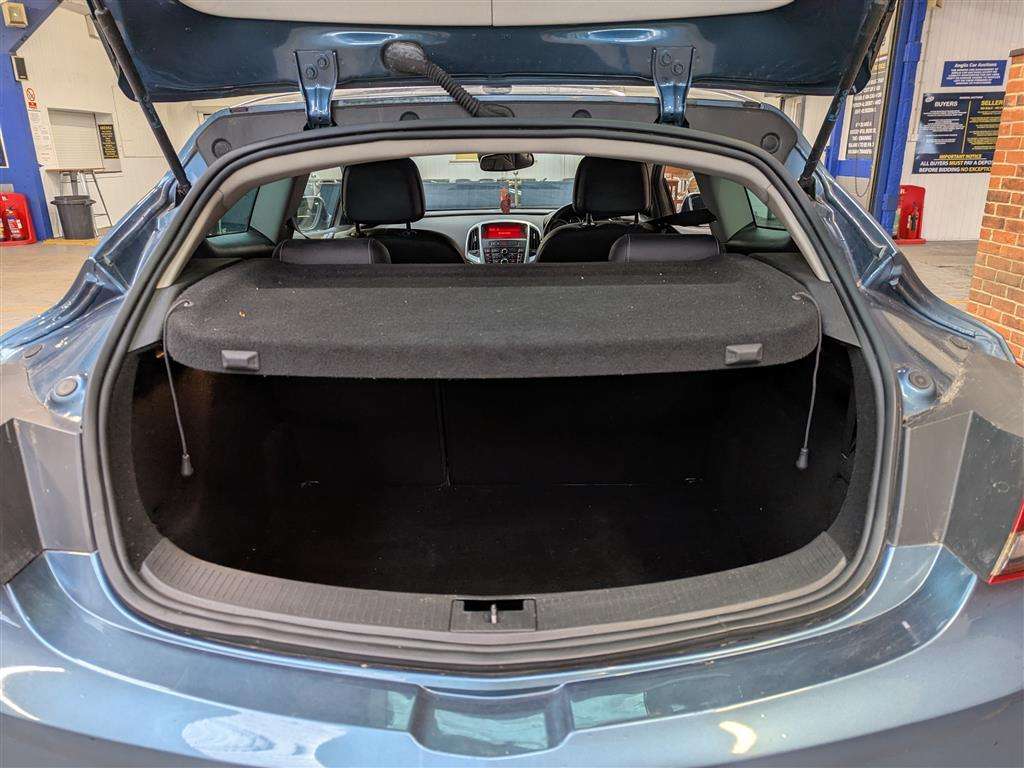 <p>2013 VAUXHALL ASTRA GTC SRI S/S</p>