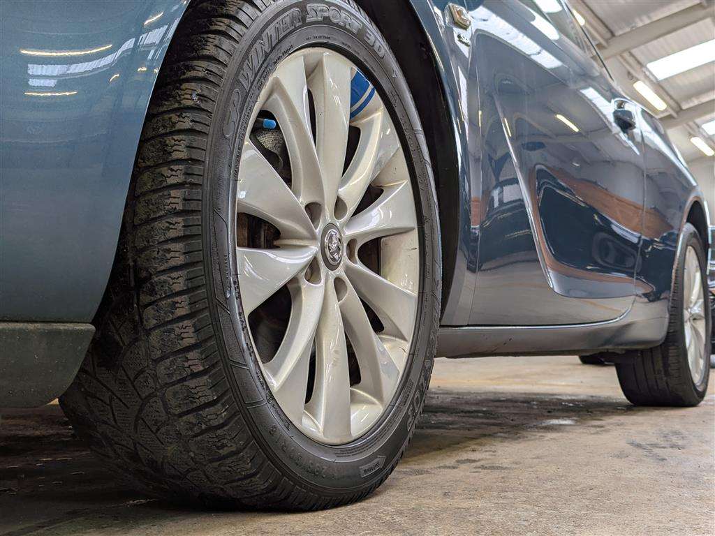 <p>2013 VAUXHALL ASTRA GTC SRI S/S</p>