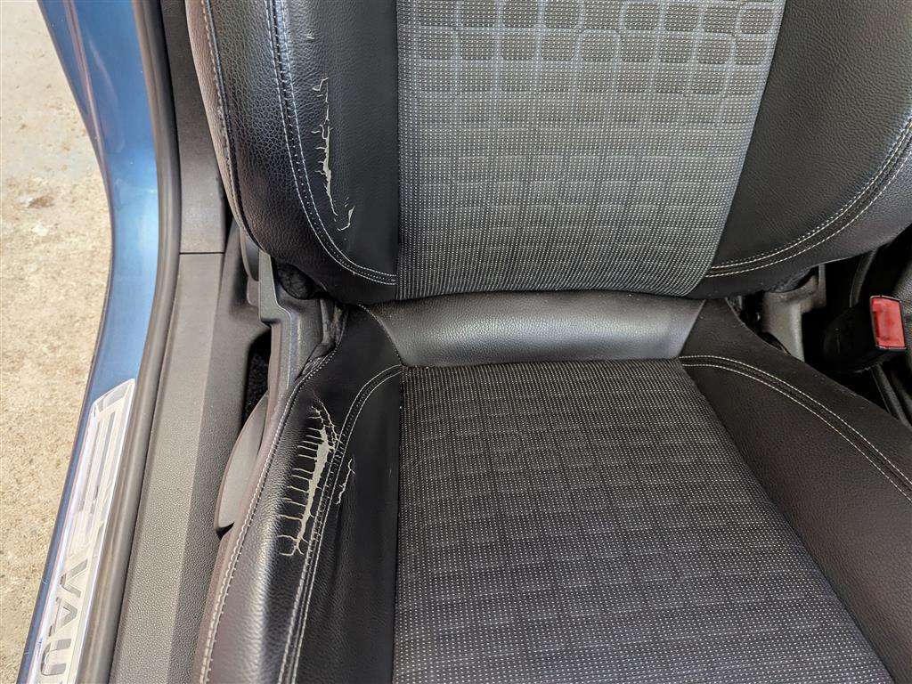 <p>2013 VAUXHALL ASTRA GTC SRI S/S</p>