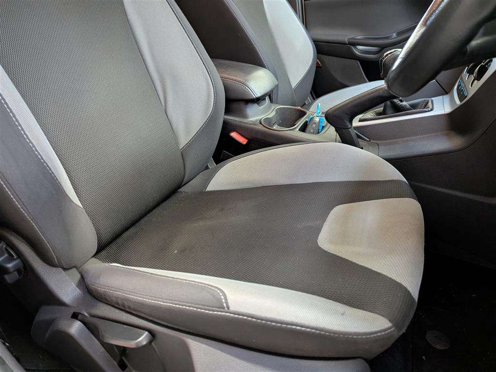 <p>2013 FORD FOCUS ZETEC S TDCI</p>