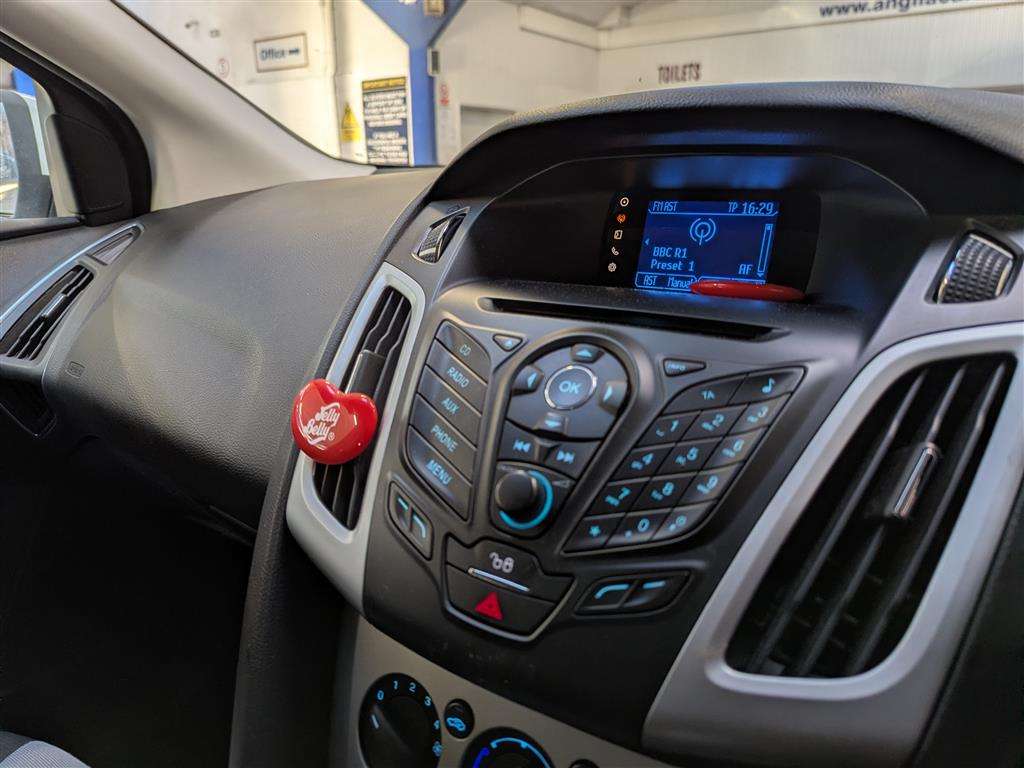 <p>2013 FORD FOCUS ZETEC S TDCI</p>