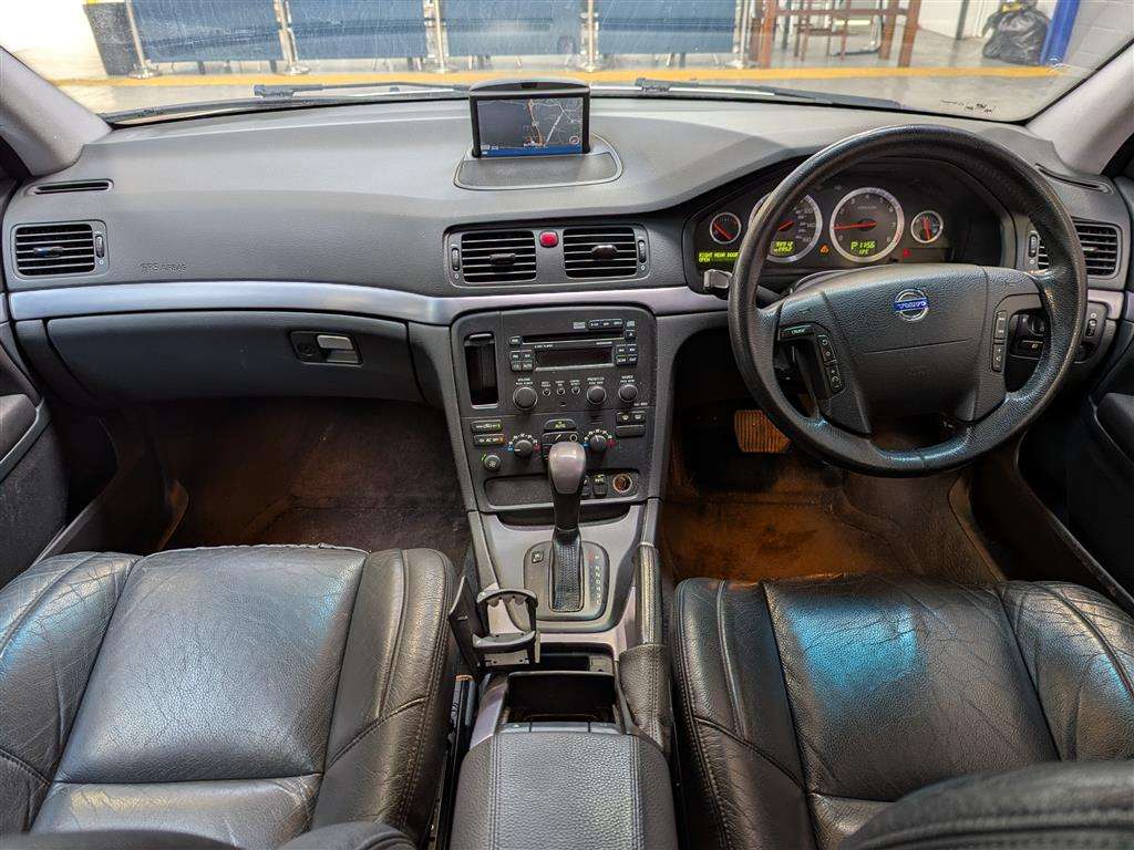 <p>2005 VOLVO S80 2.4</p>