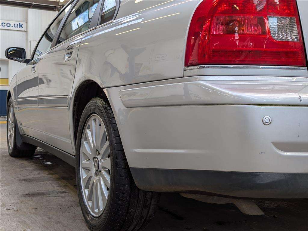 <p>2005 VOLVO S80 2.4</p>