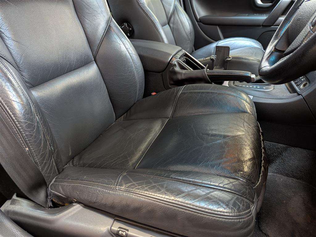 <p>2005 VOLVO S80 2.4</p>