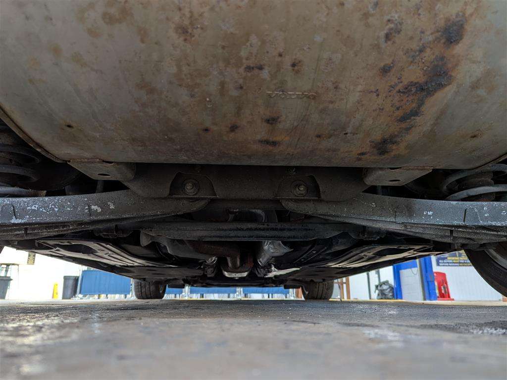 <p>2014 VOLVO V60 SE LUX T4 AUTO</p>