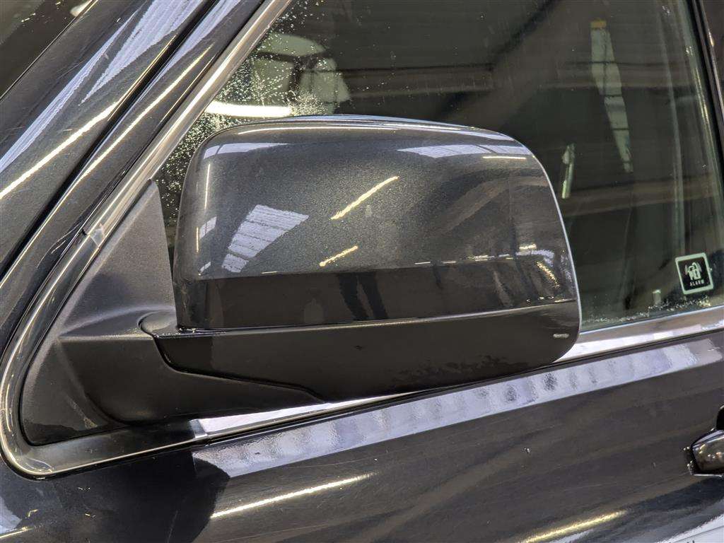 <p>2013 JEEP GRAND CHEROKEE S-LTD CRD</p>