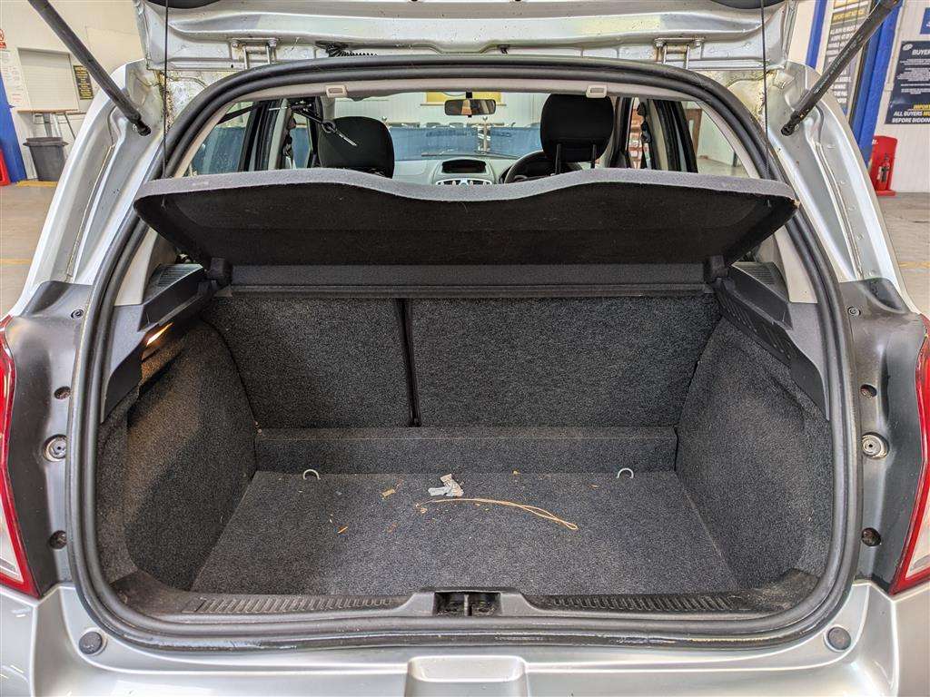 <p>2010 RENAULT CLIO I-MUSIC 16V</p>