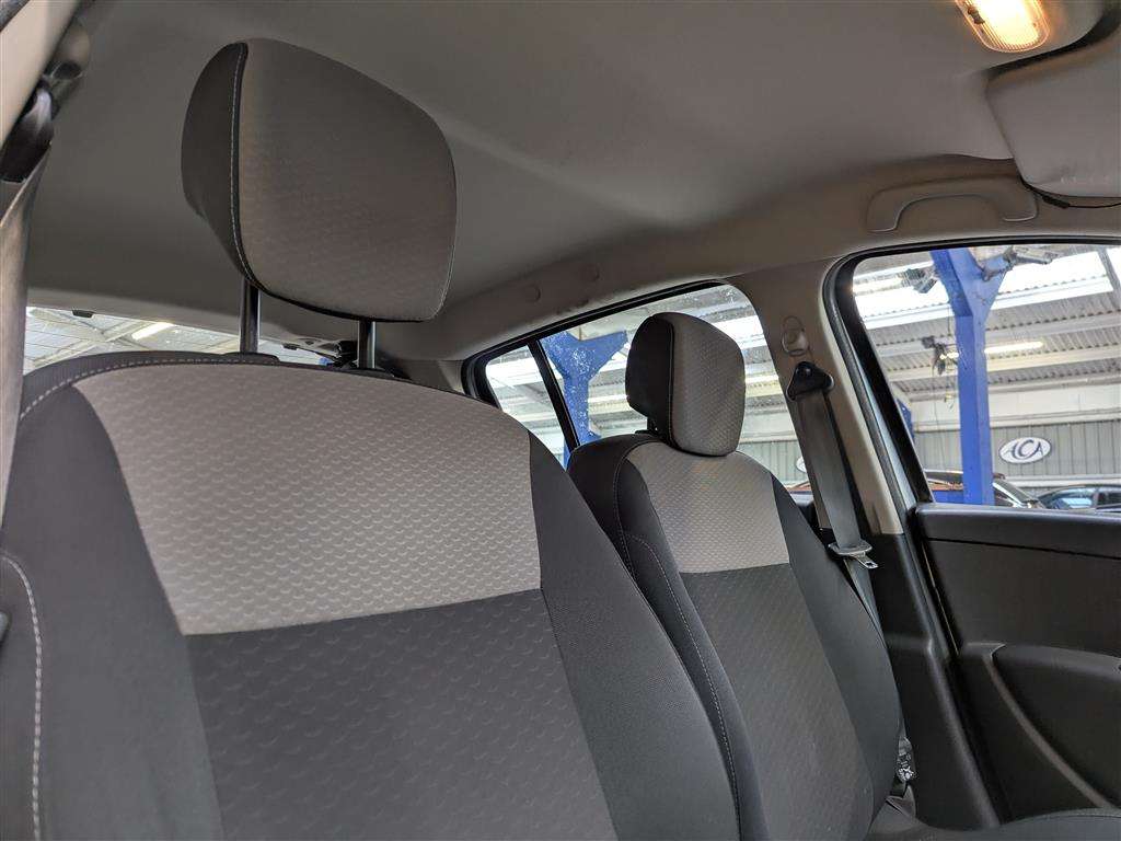 <p>2010 RENAULT CLIO I-MUSIC 16V</p>