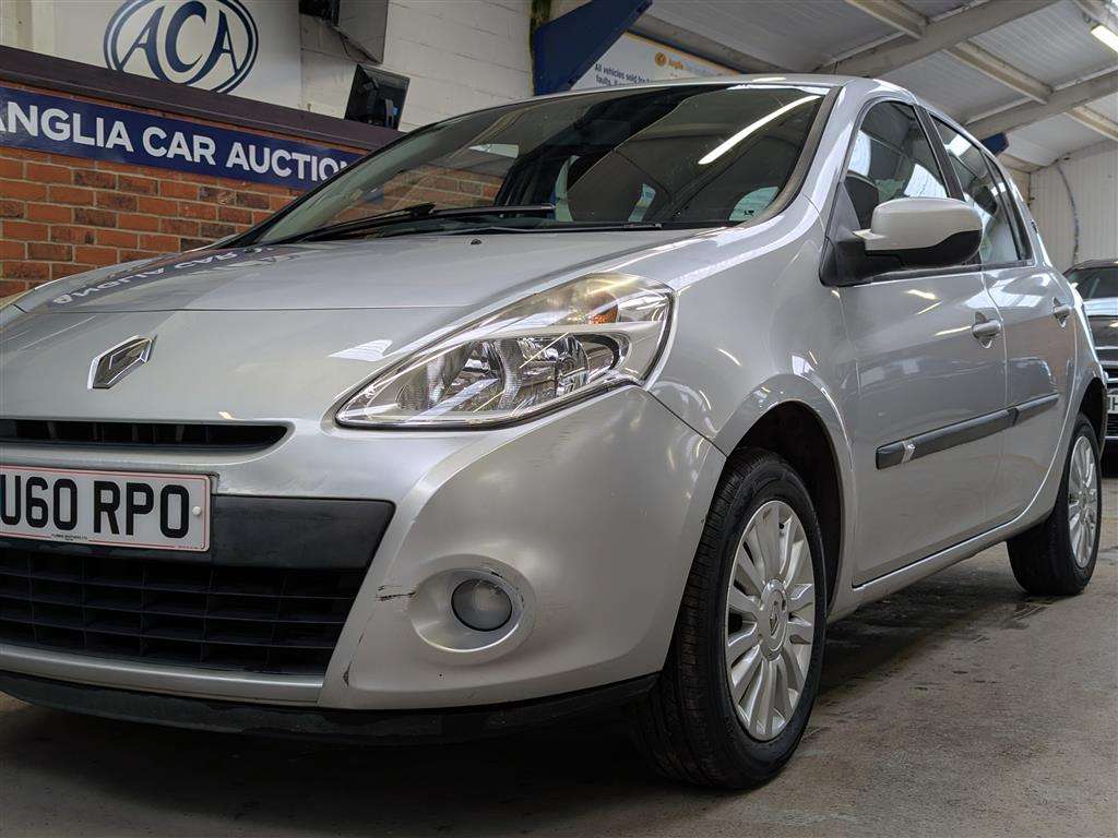 <p>2010 RENAULT CLIO I-MUSIC 16V</p>