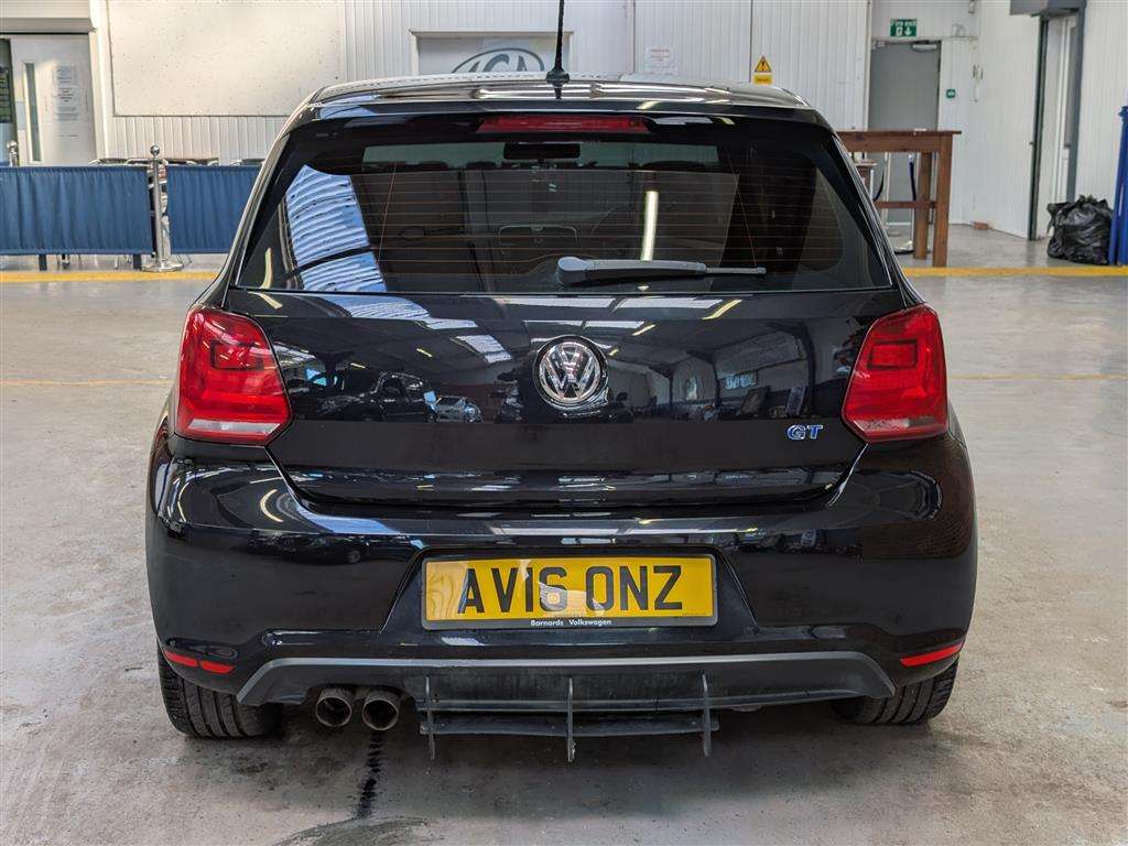 <p>2016 VOLKSWAGEN POLO BLUEGT</p>