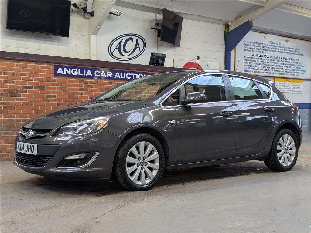 <p>2014 VAUXHALL ASTRA ELITE CDTI S/S</p>