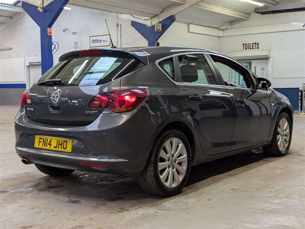 <p>2014 VAUXHALL ASTRA ELITE CDTI S/S</p>