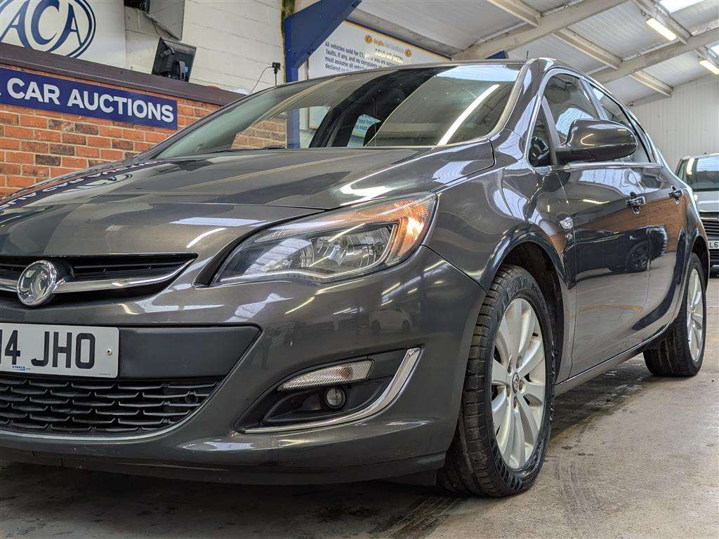 <p>2014 VAUXHALL ASTRA ELITE CDTI S/S</p>