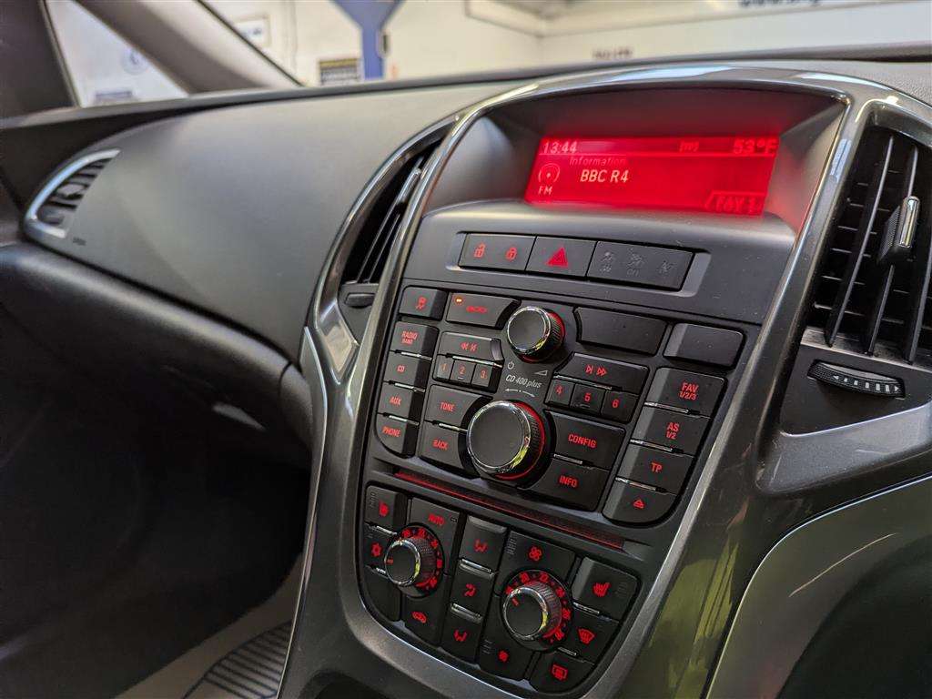 <p>2014 VAUXHALL ASTRA ELITE CDTI S/S</p>