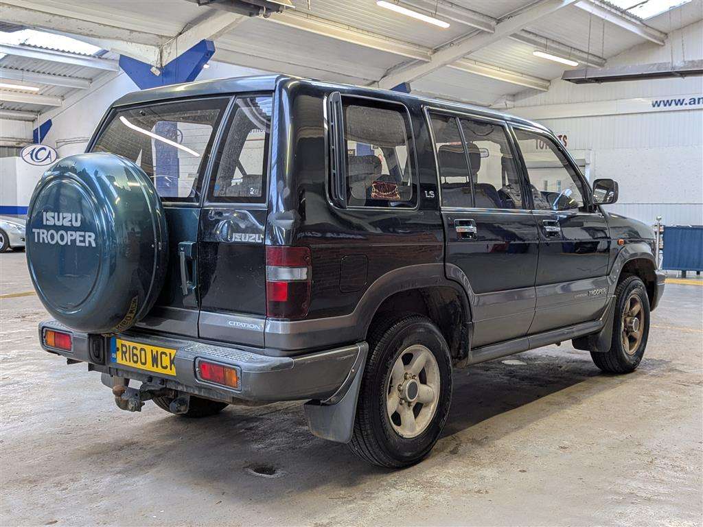 <p>1998 ISUZU TROOPER CITATION LWB</p>