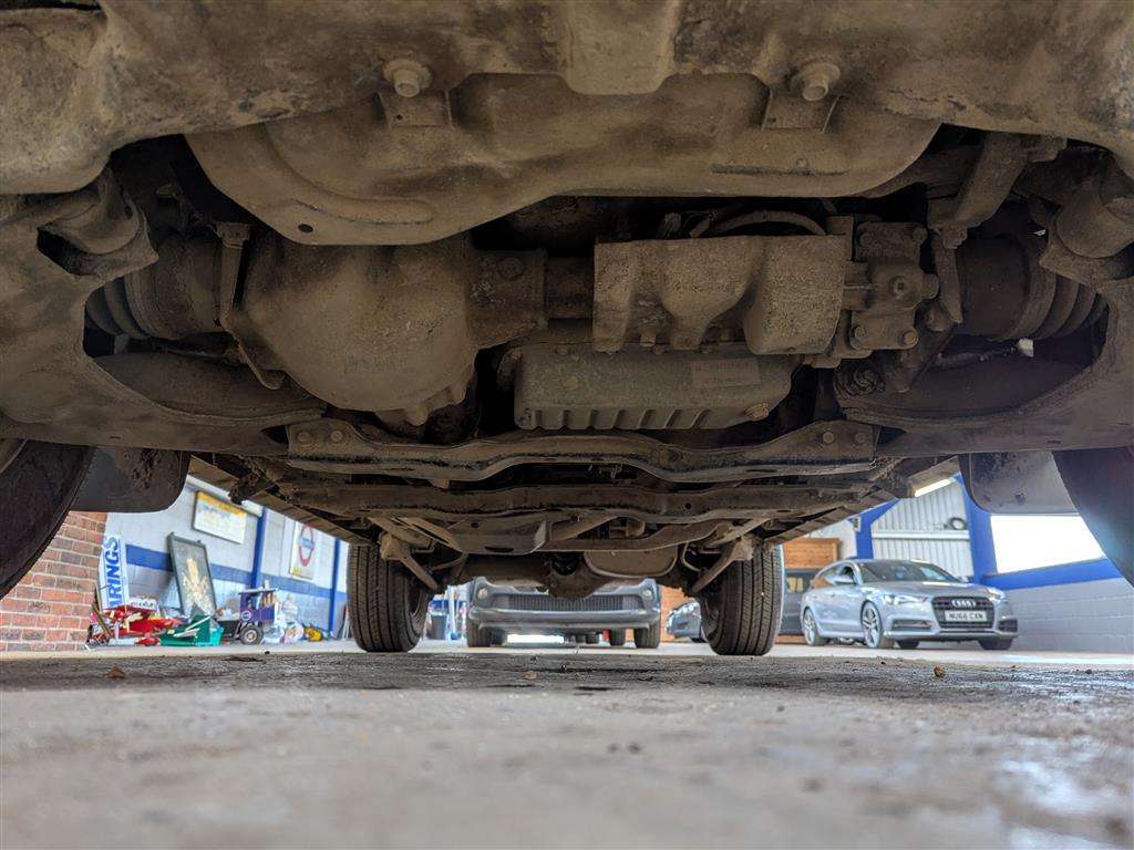 <p>1998 ISUZU TROOPER CITATION LWB</p>