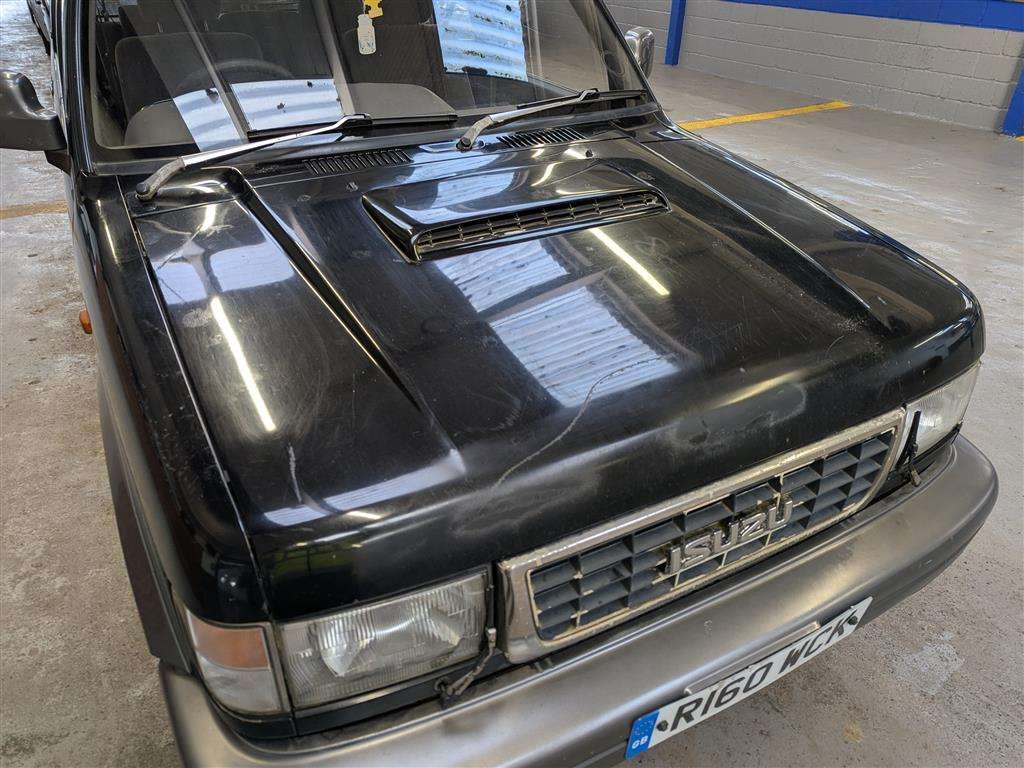 <p>1998 ISUZU TROOPER CITATION LWB</p>