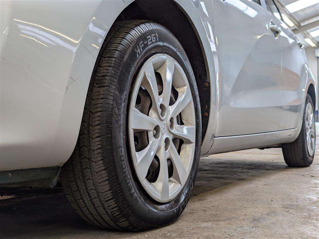 <p>2012 KIA RIO 1 ECODYNAMICS CRDI</p>