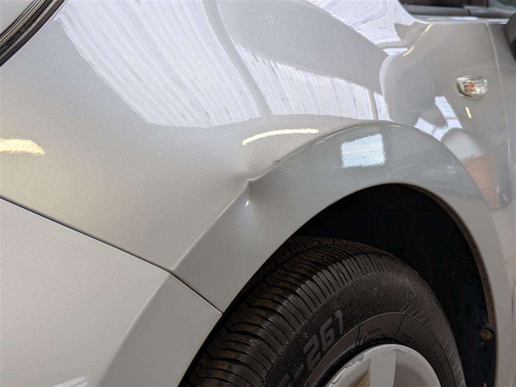 <p>2012 KIA RIO 1 ECODYNAMICS CRDI</p>