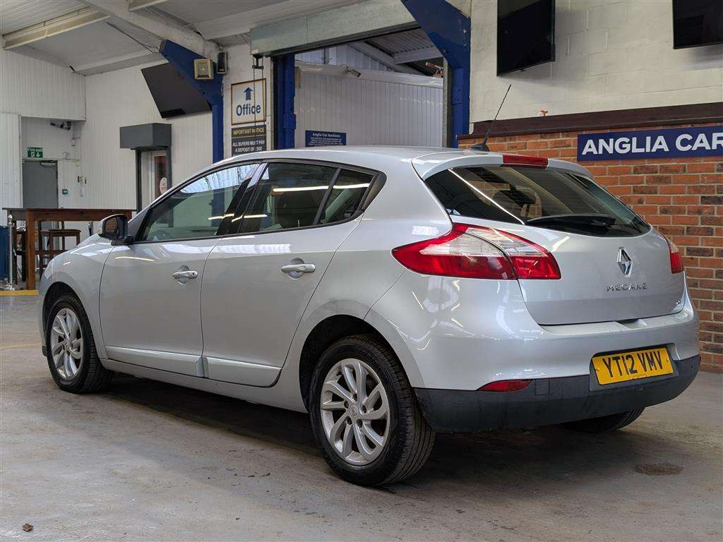 <p>2012 RENAULT MEGANE D-QUE TT ENERGY DC</p>