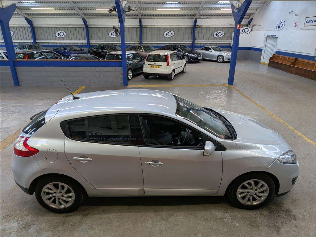 <p>2012 RENAULT MEGANE D-QUE TT ENERGY DC</p>