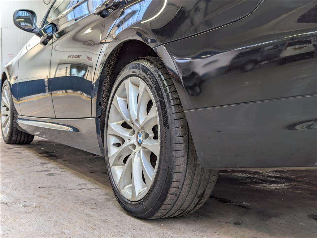 <p>2008 BMW 320D SE TOURING AUTO</p>