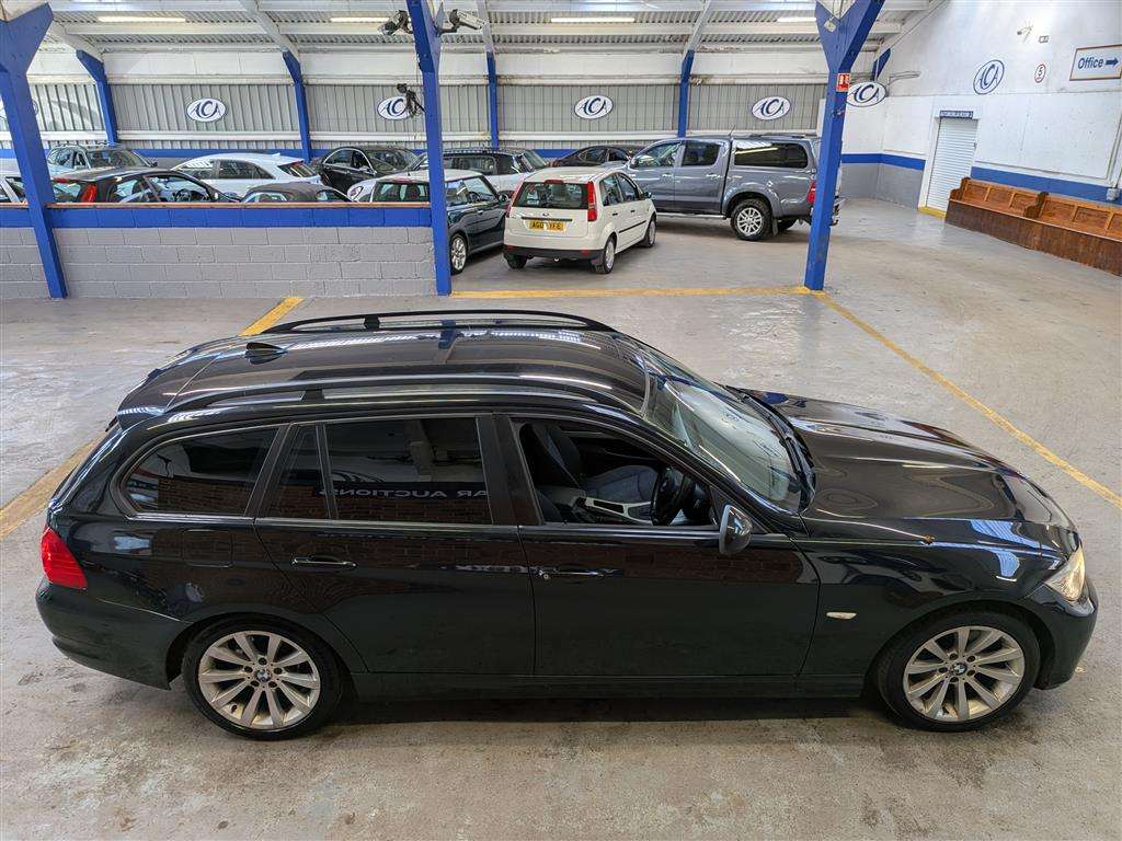 <p>2008 BMW 320D SE TOURING AUTO</p>