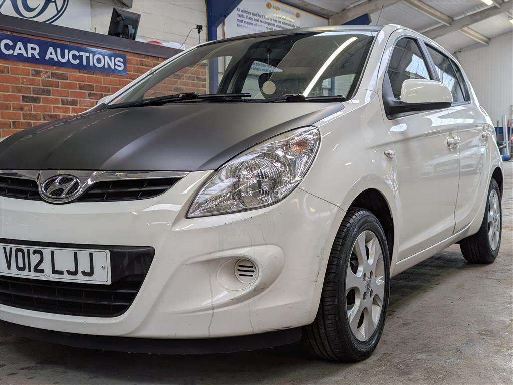 <p>2012 HYUNDAI I20 COMFORT</p>