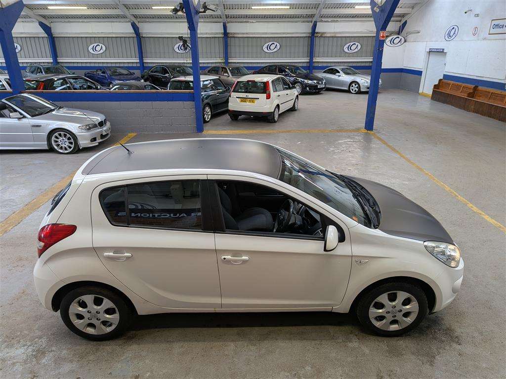 <p>2012 HYUNDAI I20 COMFORT</p>