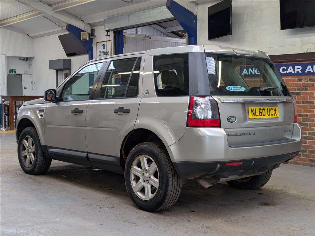 <p>2010 LAND ROVER FREELANDER GS TD4</p>