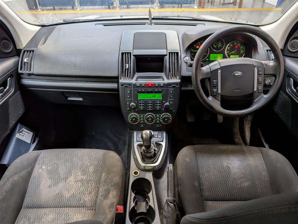 <p>2010 LAND ROVER FREELANDER GS TD4</p>