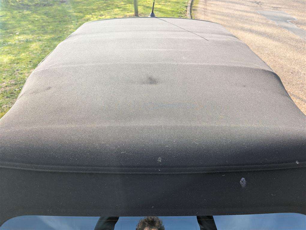 <p>2009 MINI COOPER</p>