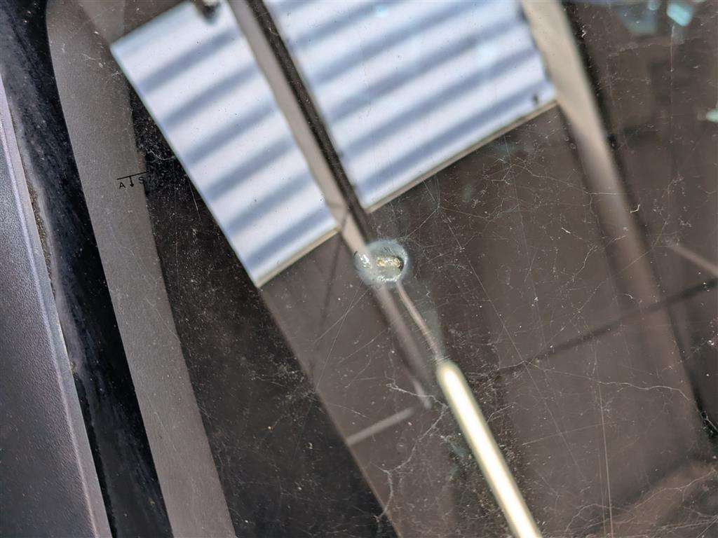 <p>2005 FORD TRANSIT MINIBUS</p>