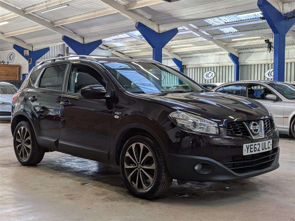 <p>2012 NISSAN QASHQAI N-TEC + DCI</p>