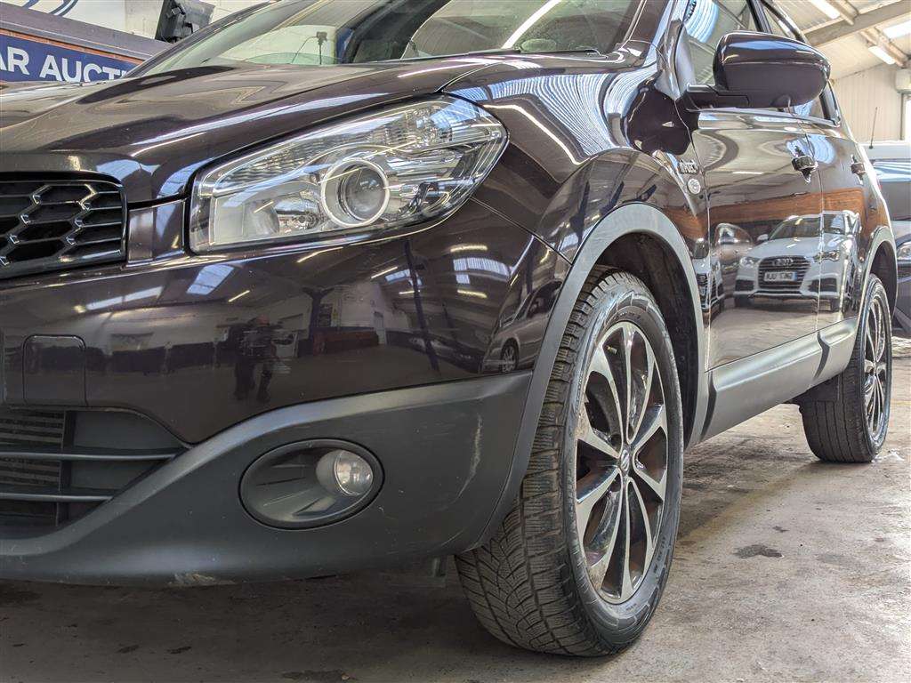 <p>2012 NISSAN QASHQAI N-TEC + DCI</p>