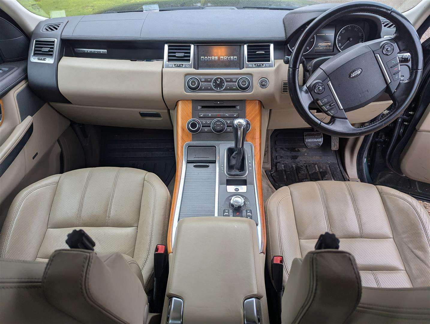 <p>2009 LAND ROVER RANGE ROVER SP HSE TDV6 AUTO</p>