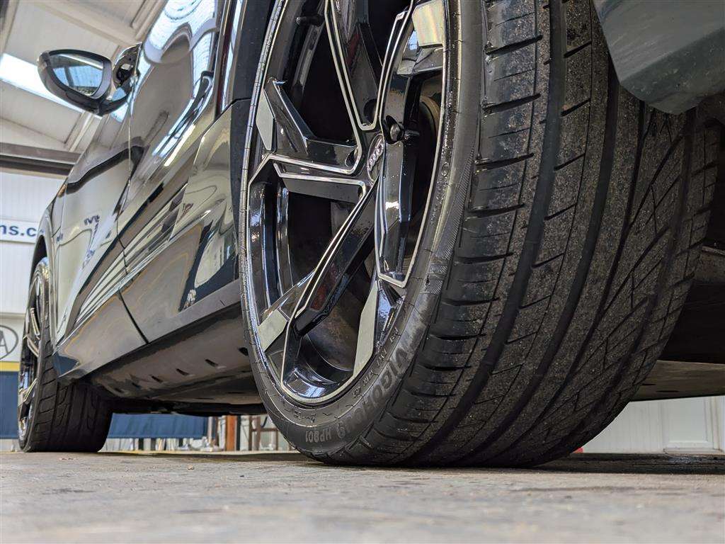 <p>2021 AUDI E-TRON TECHNIK 50 QUATTRO</p>