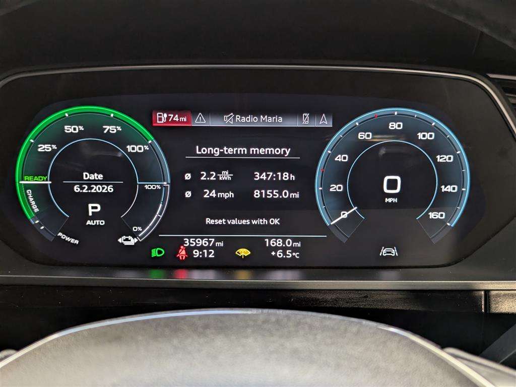 <p>2021 AUDI E-TRON TECHNIK 50 QUATTRO</p>