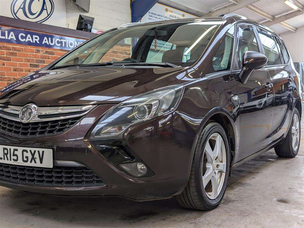 <p>2015 VAUXHALL ZAFIRA TOURER EXCLUSIV CD</p>