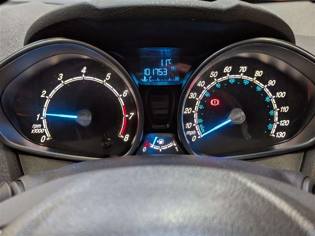 <p>2013 FORD FIESTA ZETEC</p>