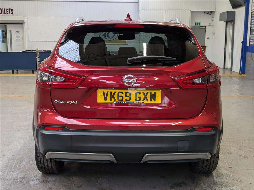 <p>2019 NISSAN QASHQAI TEKNA DIG-T</p>