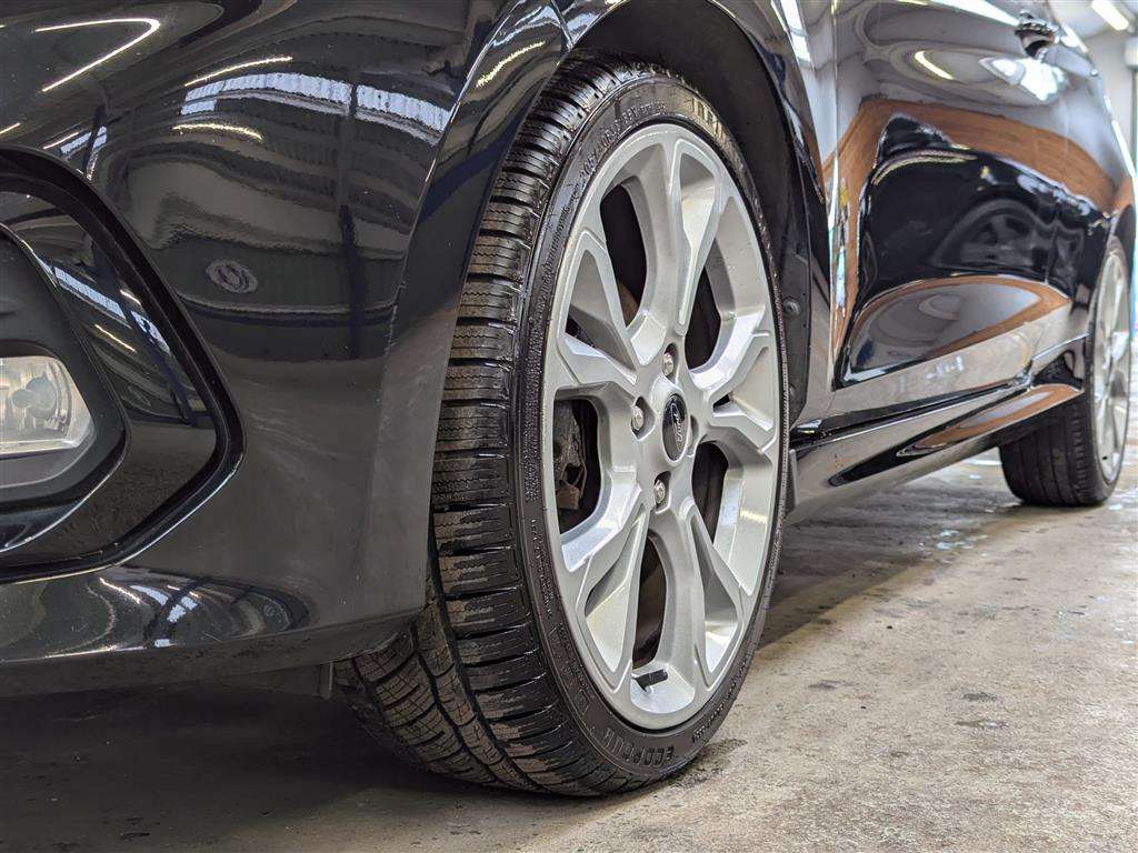 <p>2018 FORD FIESTA ST-LINE TURBO</p>