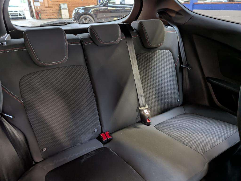 <p>2018 FORD FIESTA ST-LINE TURBO</p>