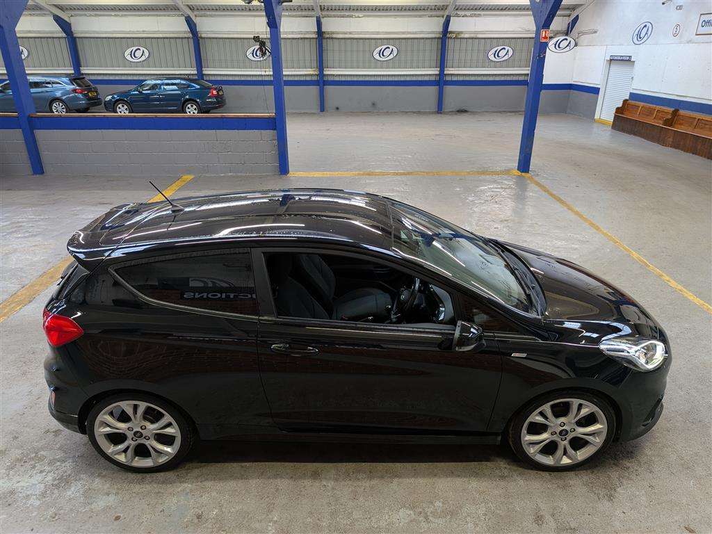 <p>2018 FORD FIESTA ST-LINE TURBO</p>
