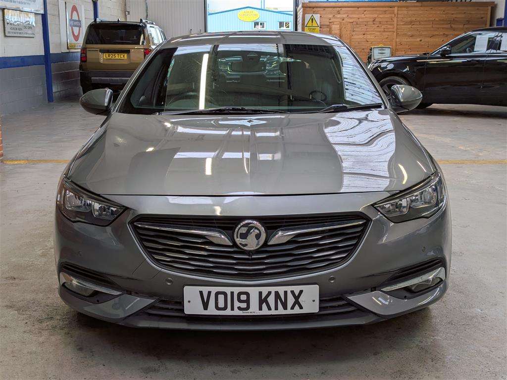 <p>2019 VAUXHALL INSIGNIA SRI VX-LINE NAV</p>