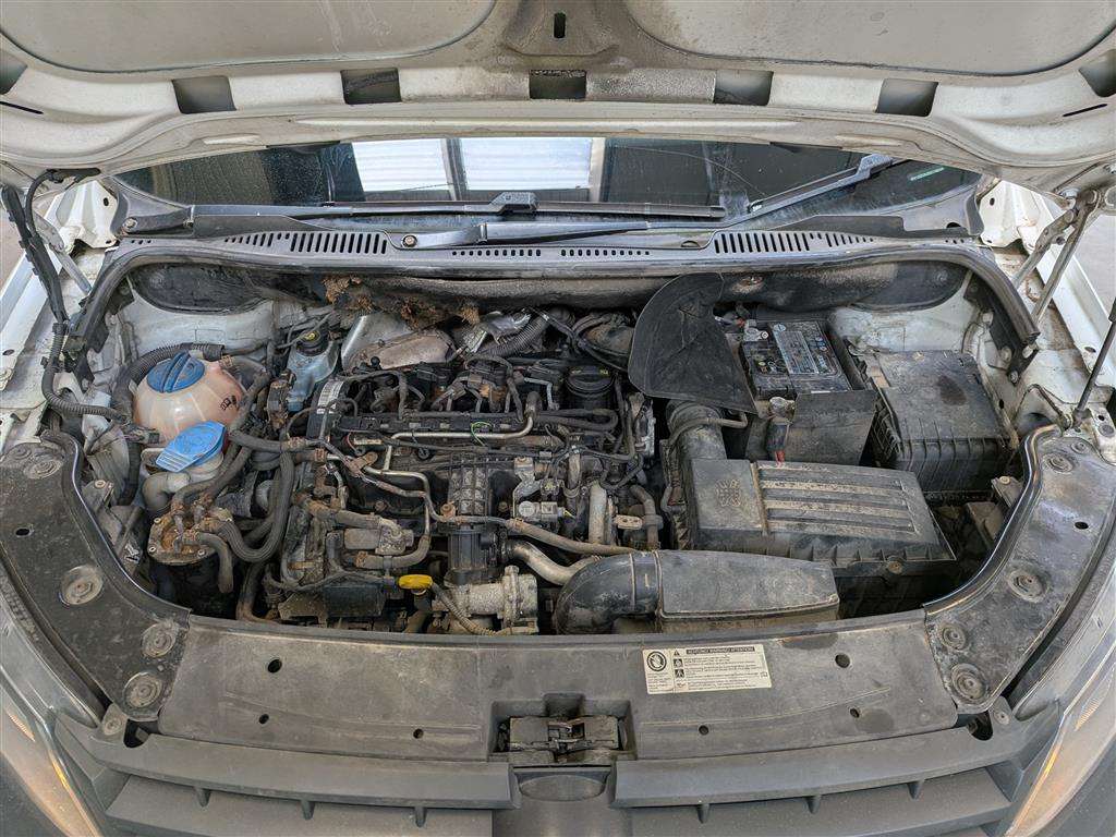 <p>2014 VOLKSWAGEN CADDY C20 STARTLINE TDI</p>