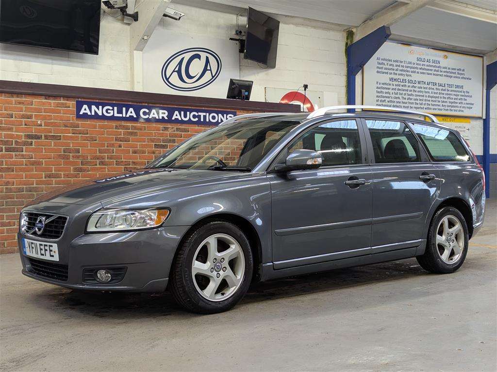 <p>2011 VOLVO V50 SE LUX DRIVE START/ST</p>