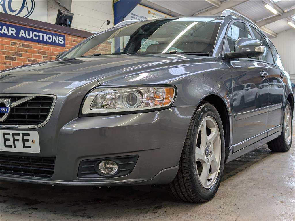 <p>2011 VOLVO V50 SE LUX DRIVE START/ST</p>
